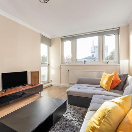 Easy Living Near Angel And City University Лондон Екстер'єр фото